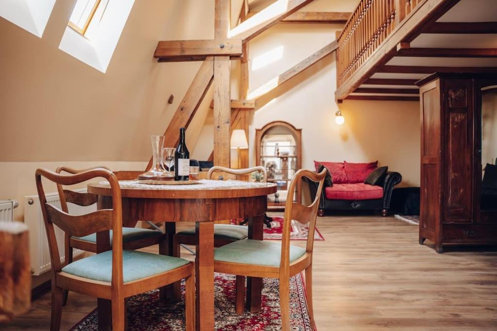 דירות Magnificent Historical Penthouse In The Heart Of פראג מראה חיצוני תמונה